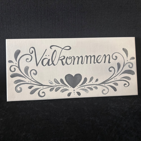 Välkommenskylt i trä